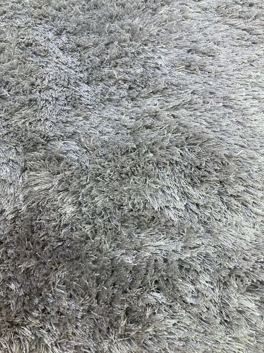 Carpete pelo médio 140x192