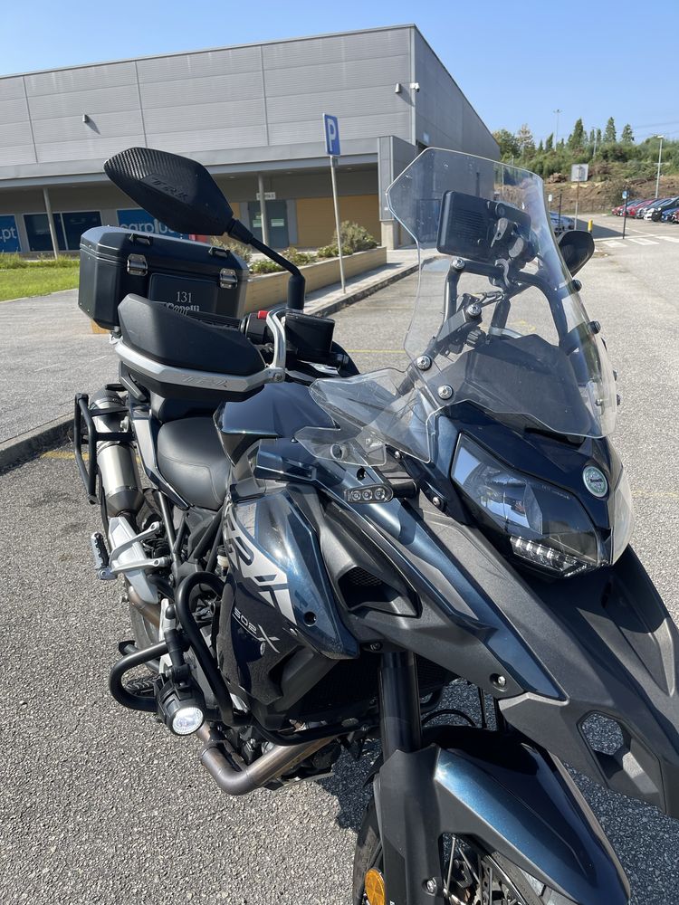 Benelli TRK 502X