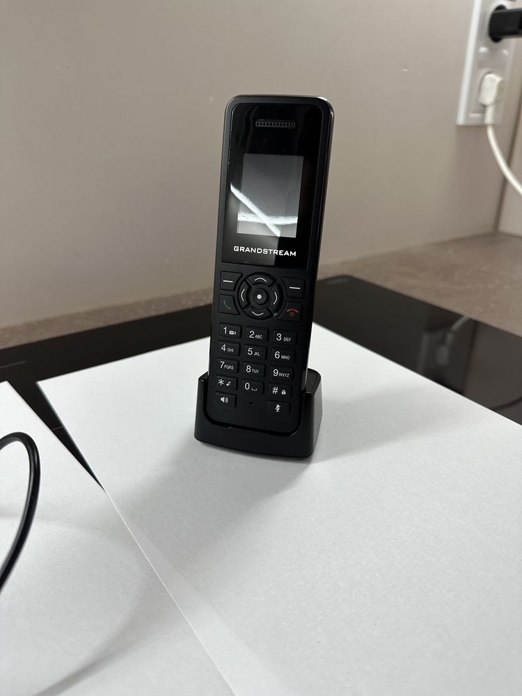 Бездротовий DECT IP телефон Grandstream DP720