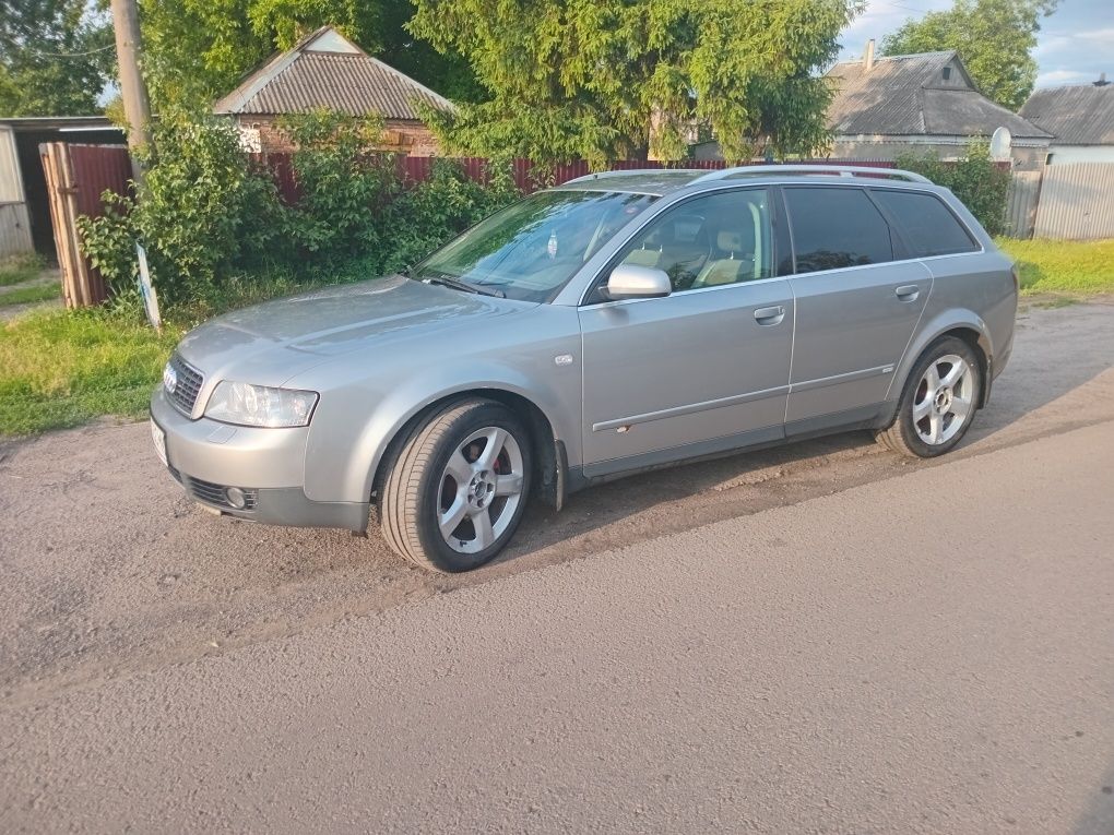 Продам Ауди А4 в отличном состоянии quattro