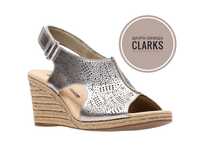 Кожанные босоножки Clarks