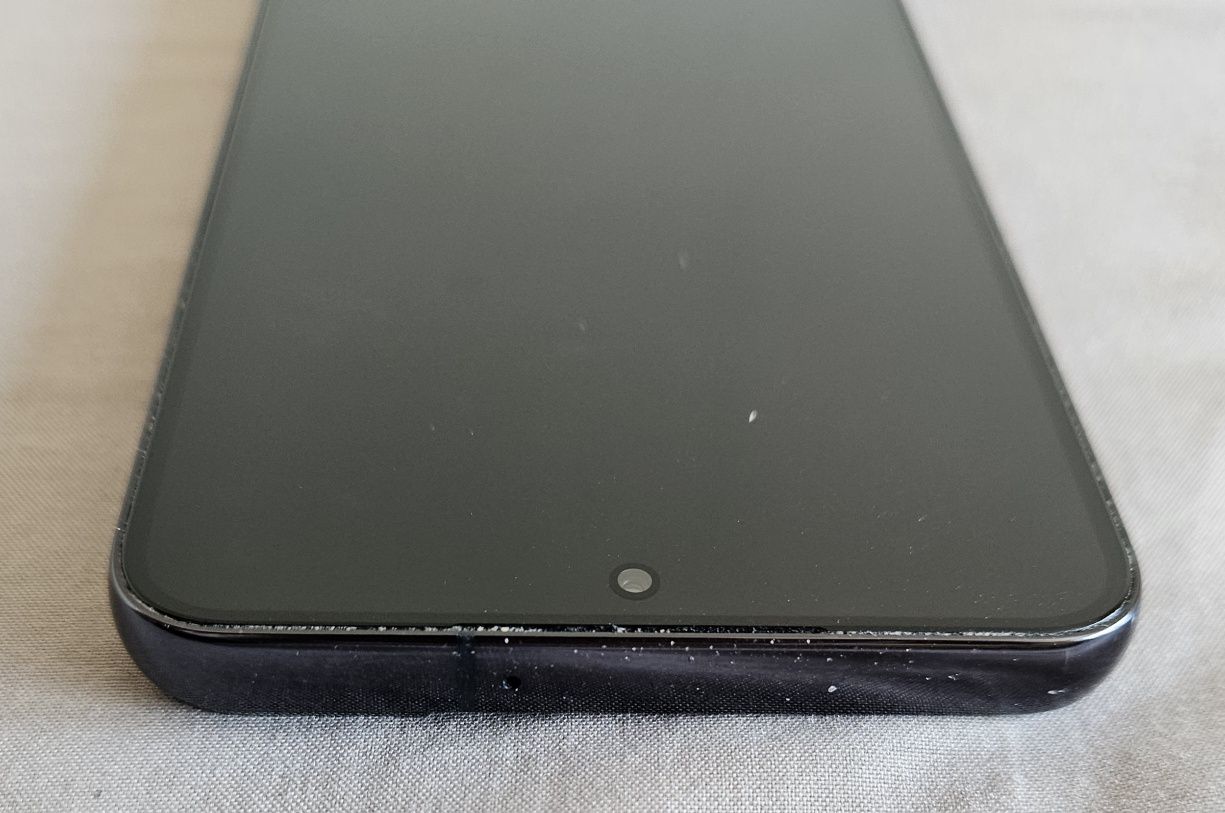 Samsung S22 MediaExpert Android 15
