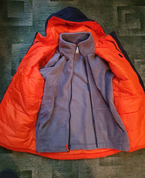 Продам дитячу зимову куртку Placе