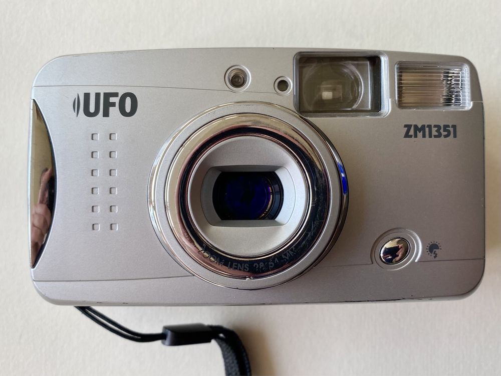 Плівковий Фотоаппарат UFO ZM1351