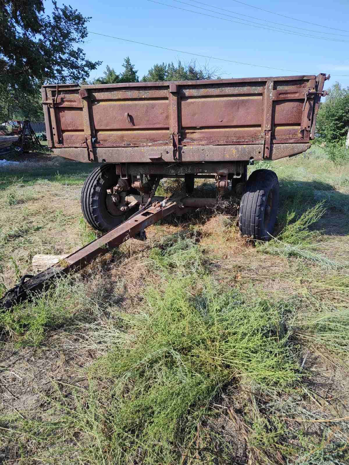 Тракторний причіп