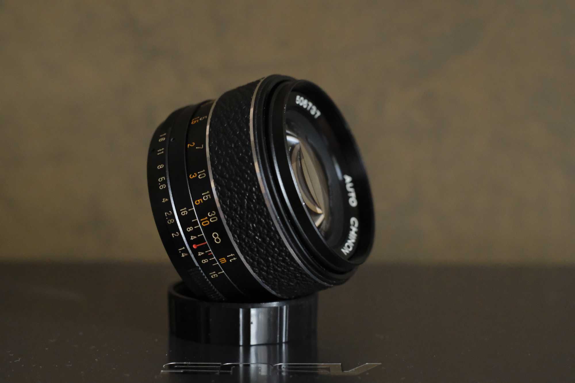 Объектив CHINON 55mm f1.4 от TOMIOKA байонет M42