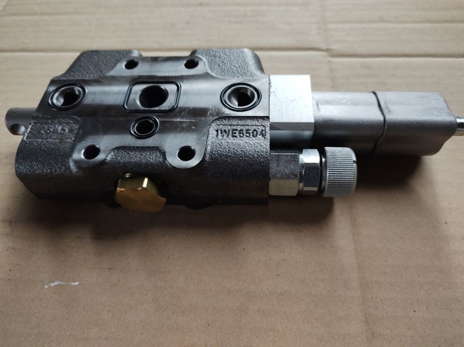 Sekcja rozdzielacza Renault Celtis  Claas Celtis