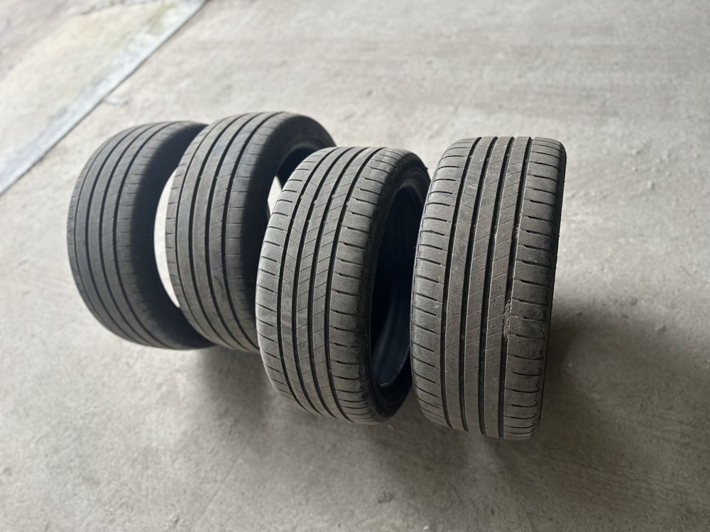 Шини 225 40 r18 Bridgestone