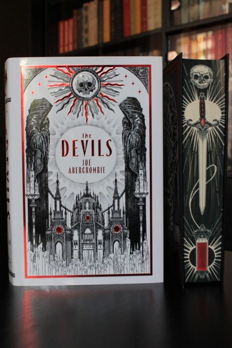 Книжка The Devils by Joe Abercrombie, Fairyloot Epic