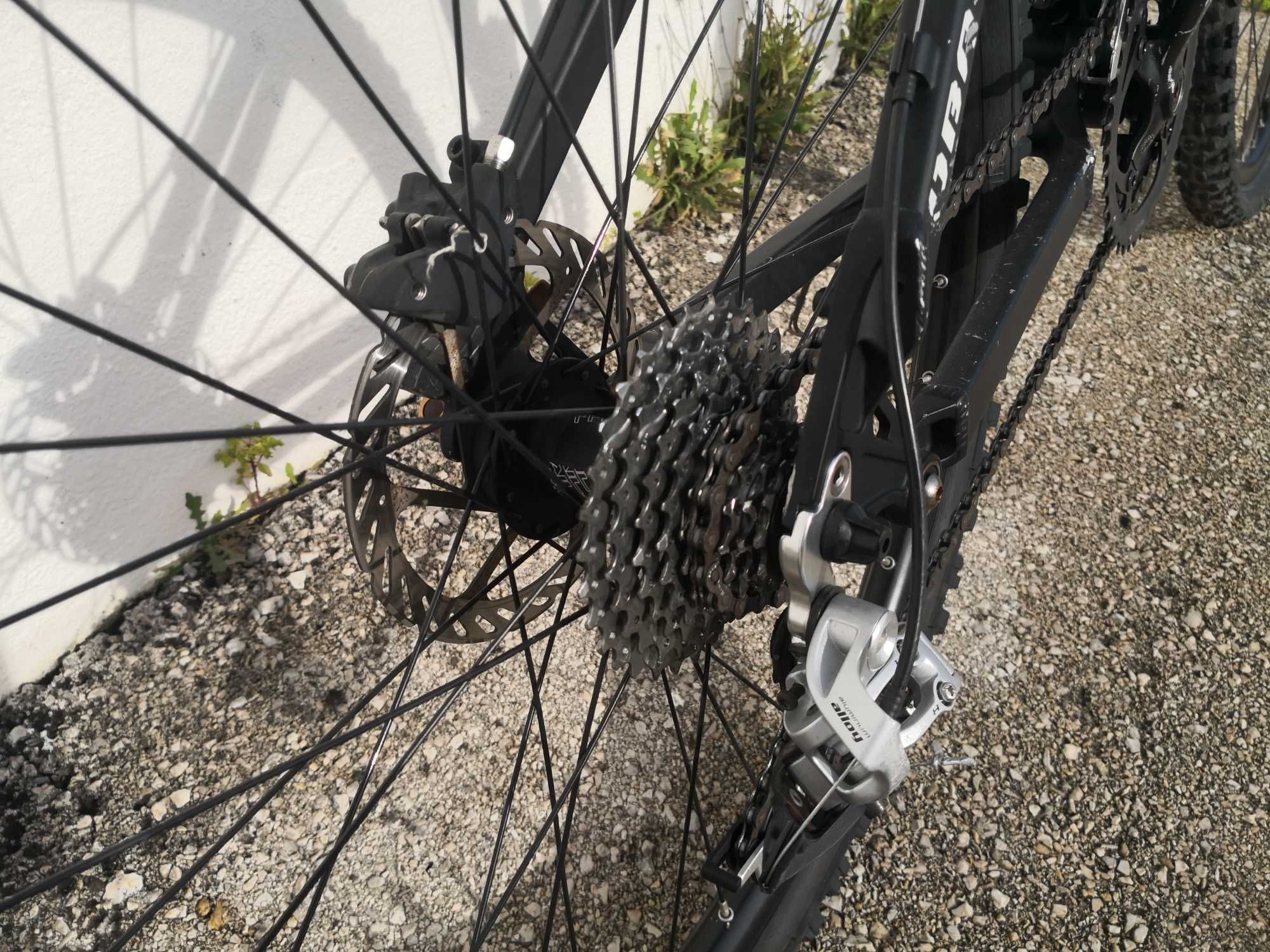 Bicicleta Mondraker Factor