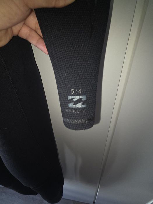 Fato Billabong 5/4 Revolution ChestZip Tamanho M