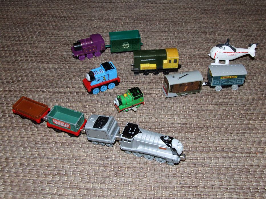 Pociągi Tomek i przyjaciele zestaw 12 części