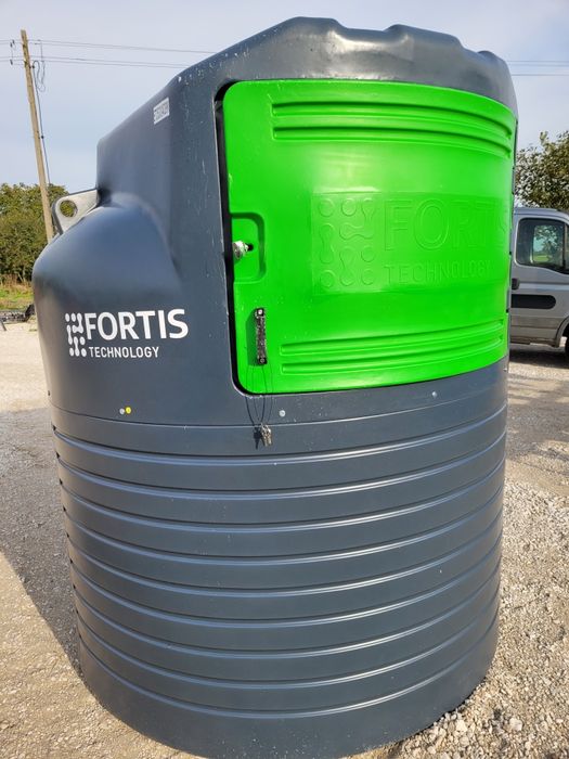 Zbiornik paliwa 2500l Fortis pompa piusi