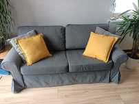 Sofa dwuosobowa (Ikea)