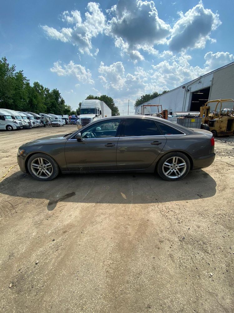 Дверь двери кришка багажника фонари audi a6 c7