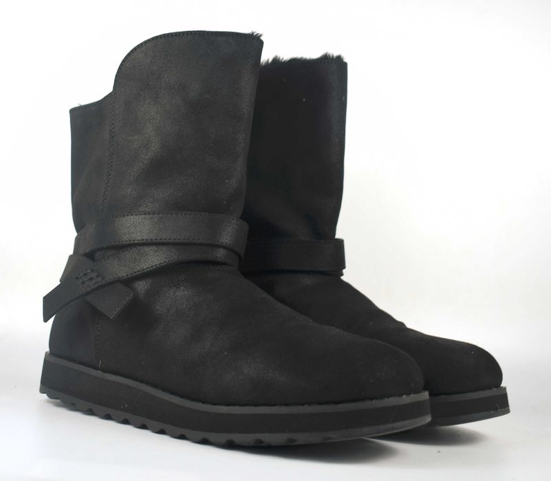 Używane ocieplane śniegowce  Skechers KEEPSAKES 2.0 roz. 38