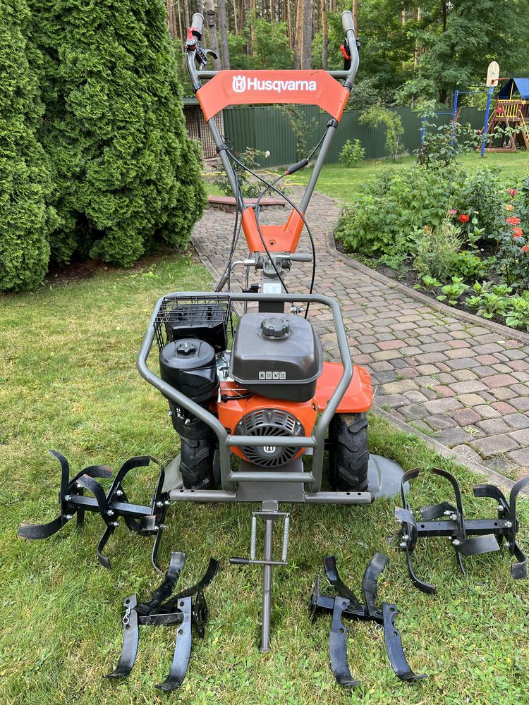 Продаю Мотоблок Husqvarna TF 545P
