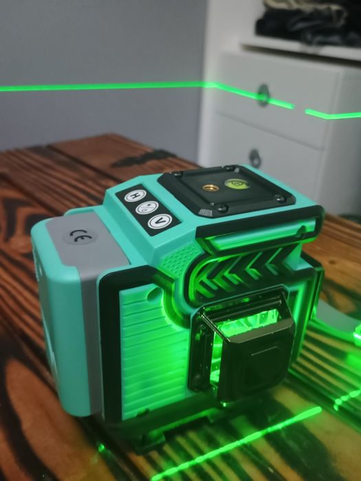 Poziomica laserowa mustool 2x Aku