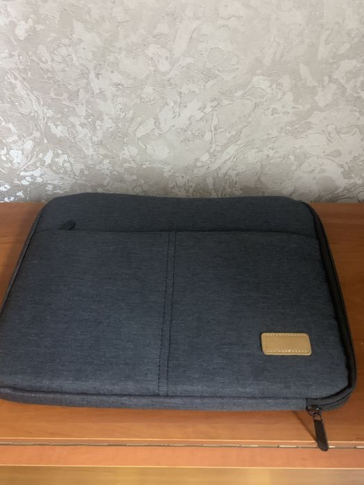 Сумка для ноутбуків та інших девайсів