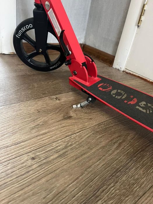 Самокат Funscoo 200 Red/black