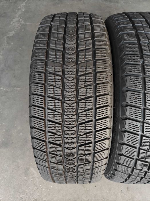 R16 215 70 шини зимові Nexen Winguard Ice SUV на позашляховик
