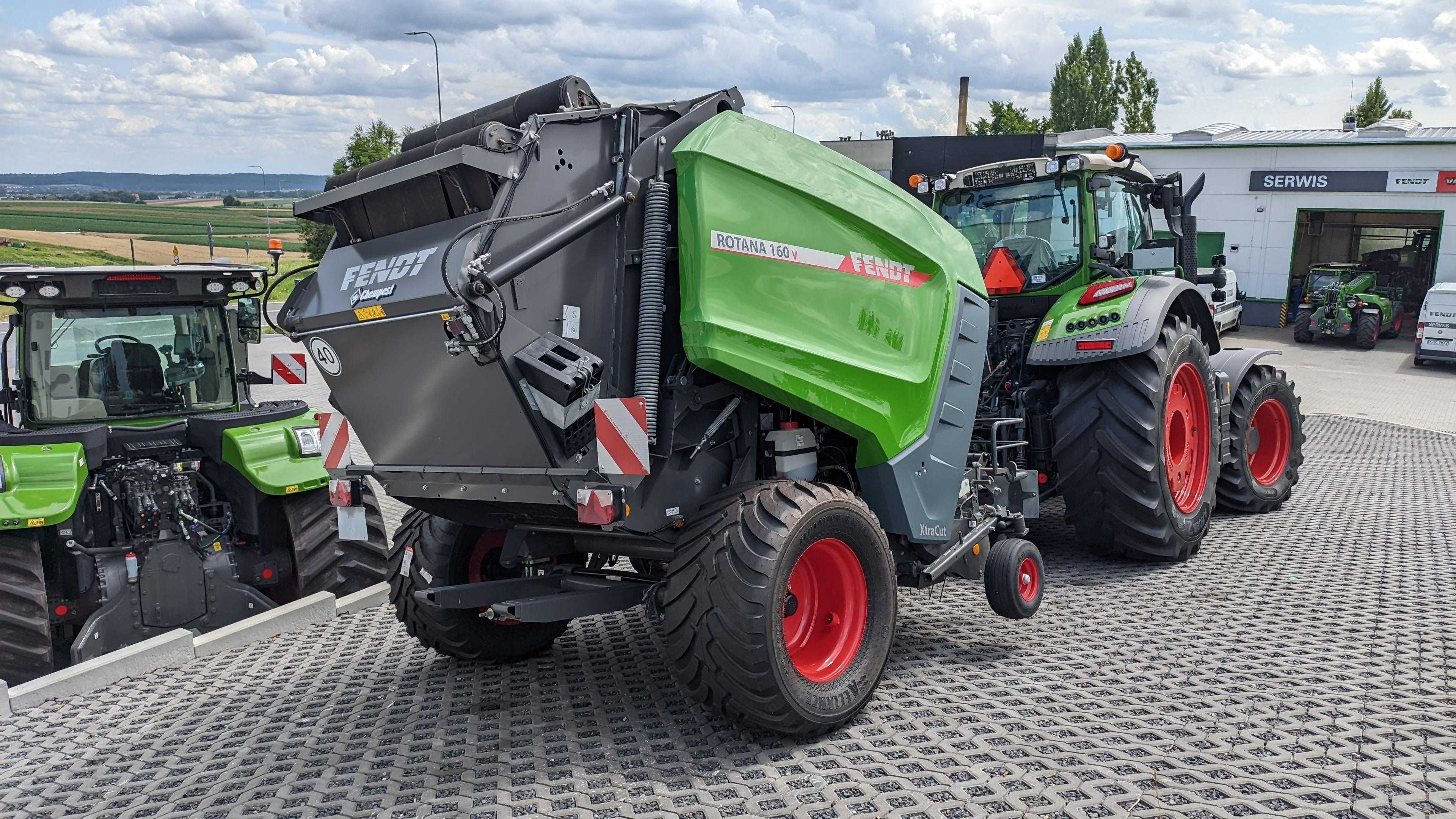 Prasa zmienno komorowa Fendt Rotana 160V