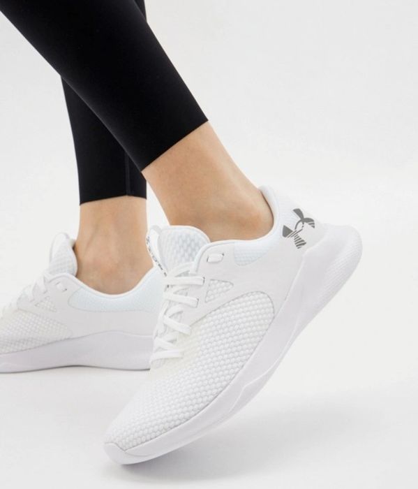 Жіночі кросівки "Under Armour charged aurora 2"