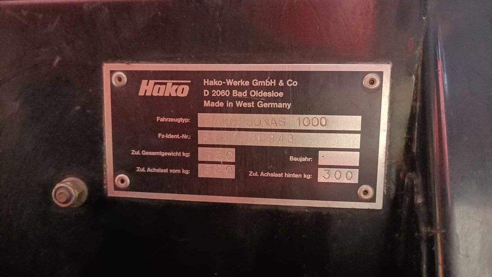 Zamiatarka Hako Jonas 1000