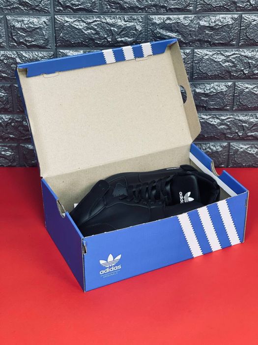 Кожаные кросовки черные Адидас / шкіряні чорні кросівки Адідас Adidas