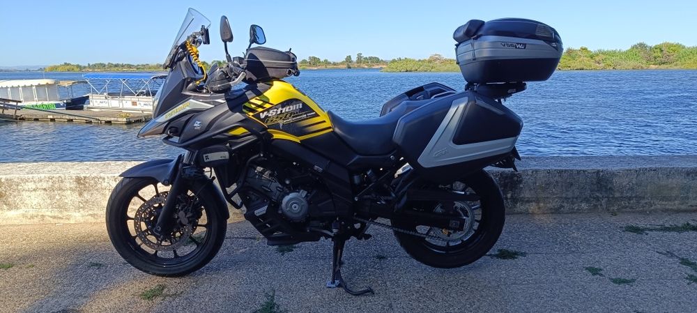 Suzuki V-Strom 650