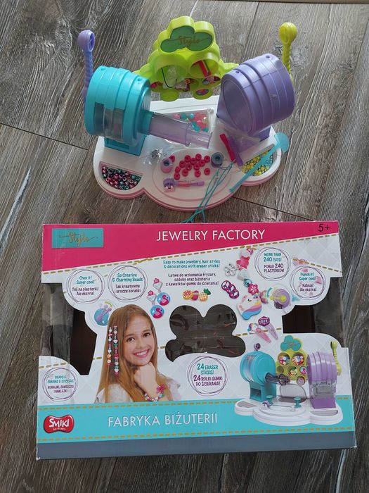 Smiki fabryka biżuterii