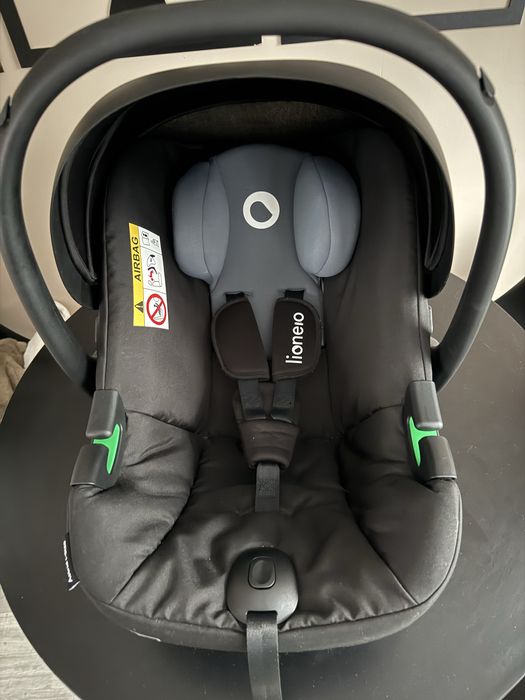 Fotelik Lionelo Astrid I-size z bazą Isofix