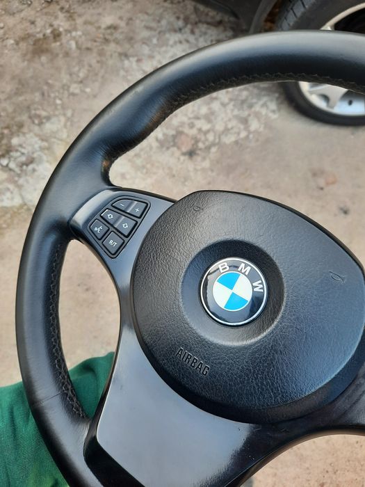 Руль BMW X5 E53 рестайлинг