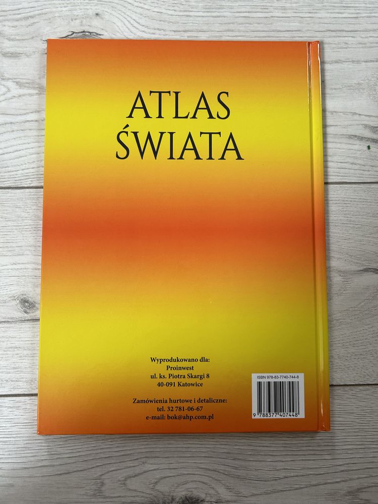 Atlas świata nowy