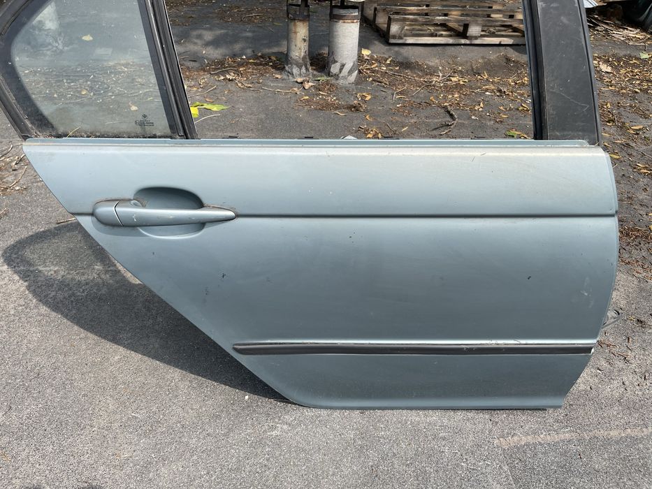Двери BMW e46 седан