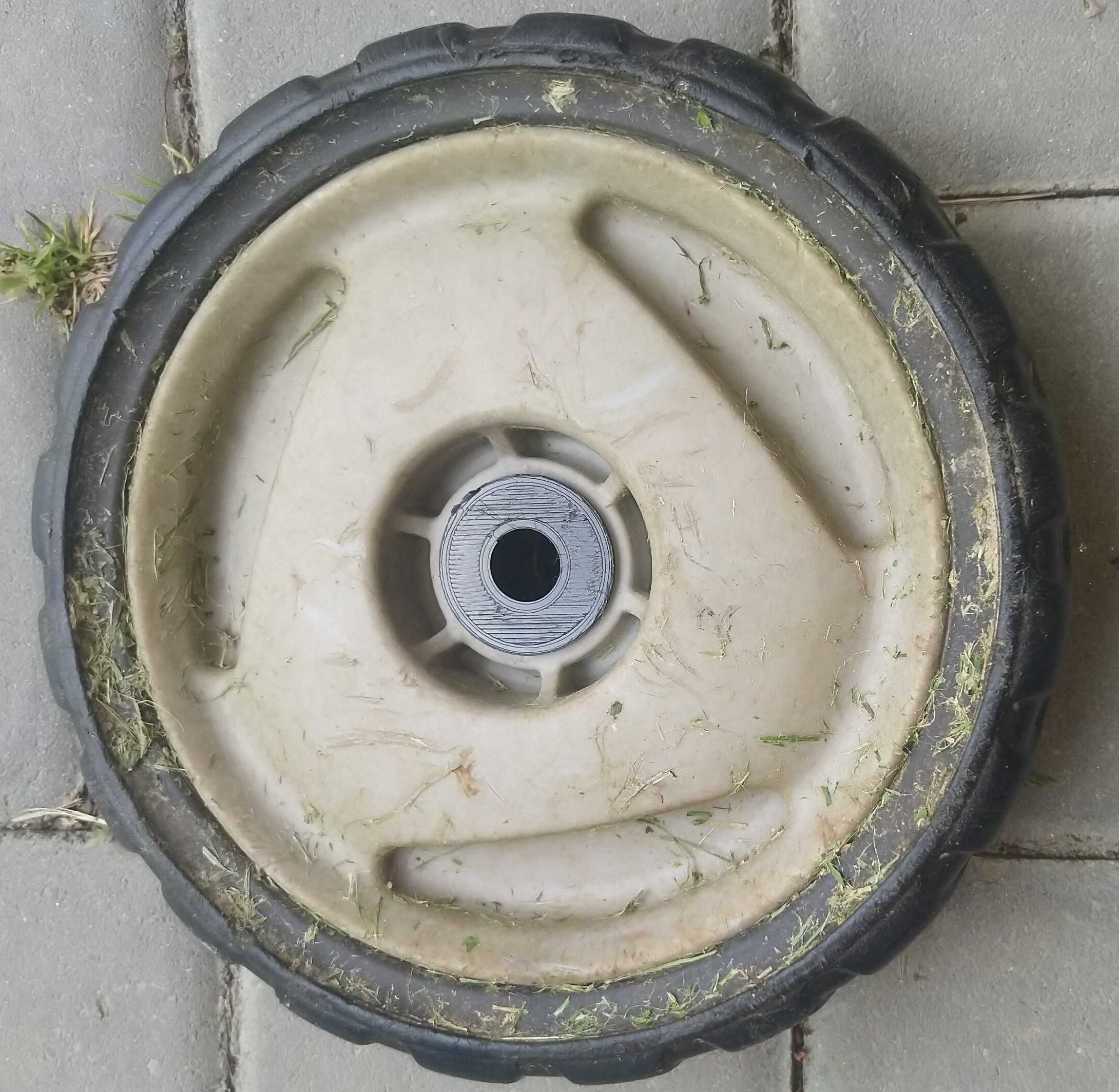 Tulejki dystansowe koła do kosiarki Honda 4 szt.