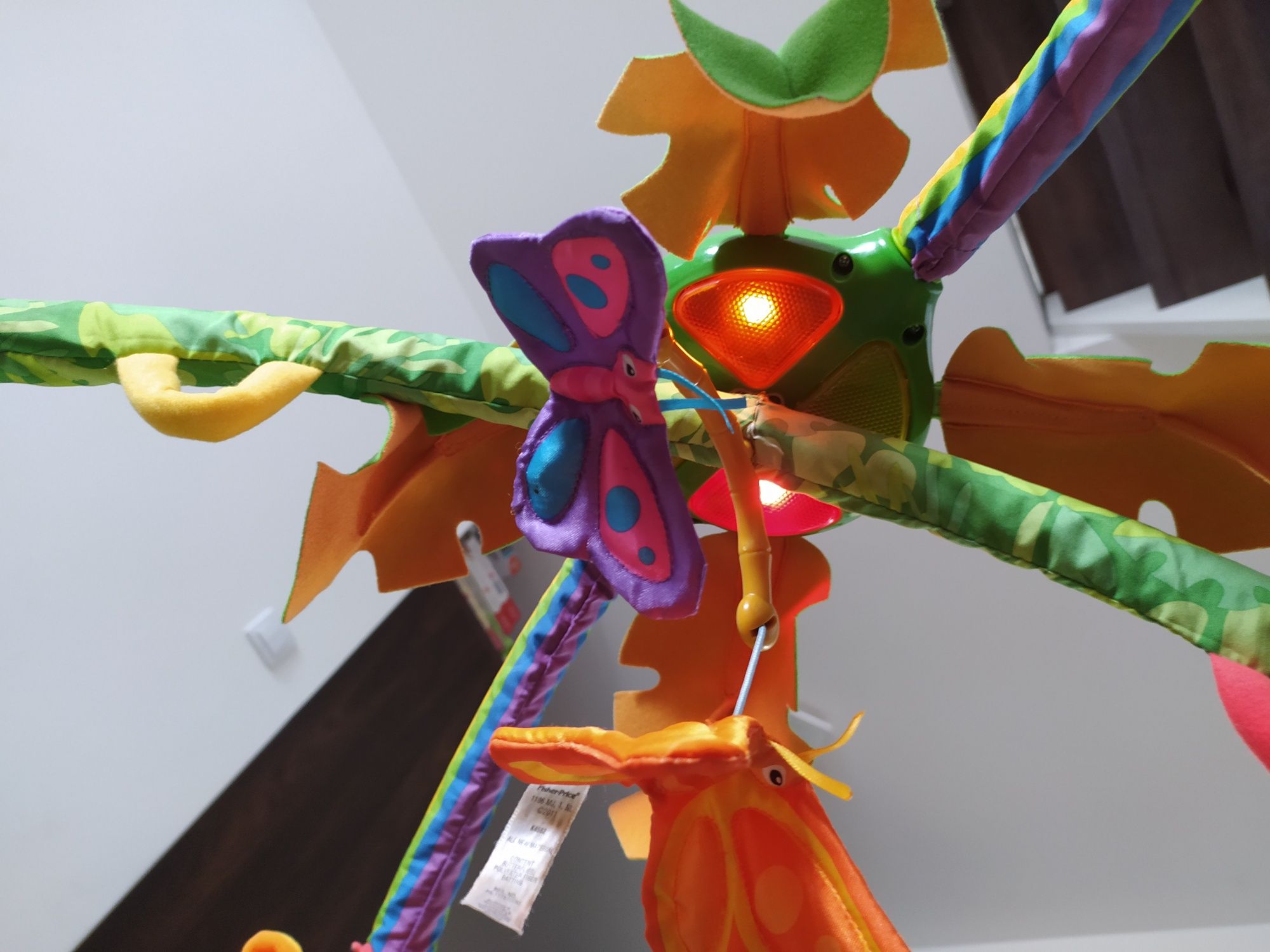 Mata Fisher-Price Rainforest dla maluszka