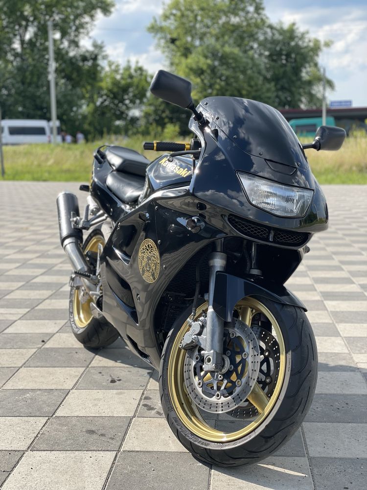 Продам Kawasaka Ninja zx6r