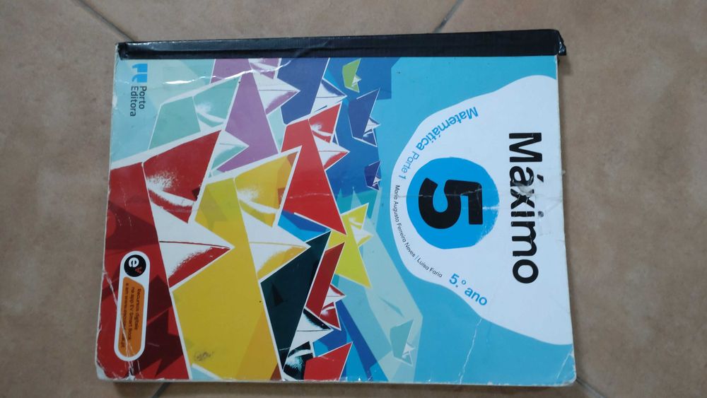 Livros escolares 5º Ano: Matemática, Português, Ciências, Inglês