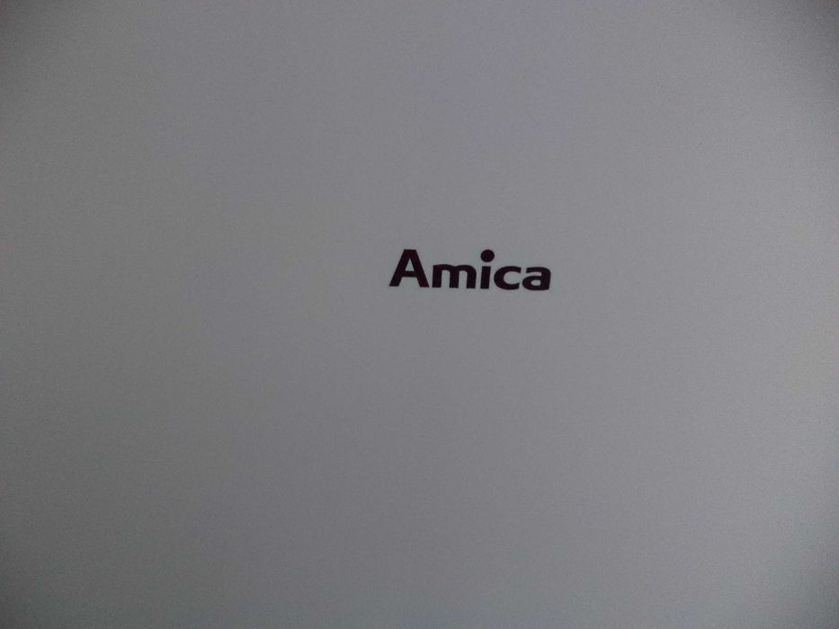 Холодильник малий Аміка