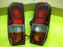 Par de farolins de trás Toyota Land Cruiser VX BJ73 NOVOS