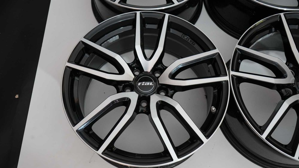 Alufelgi Felgi aluminiowe Rial Torino – 5x114,3 | 8J | R18 | ET45