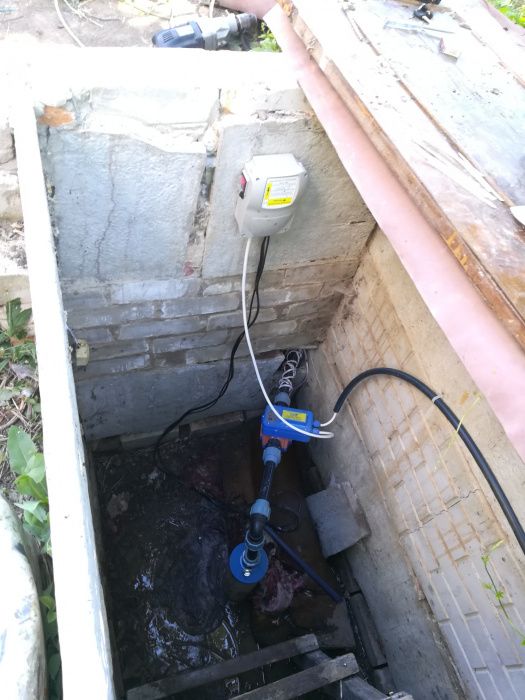 Буріння скважин на воду, під геоконтури, сваі, під ключ.Є генератор.