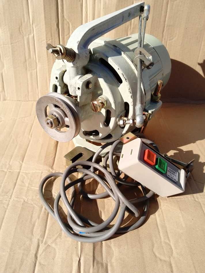 Електродвигун для швейної машинки. Bront clutch motor.