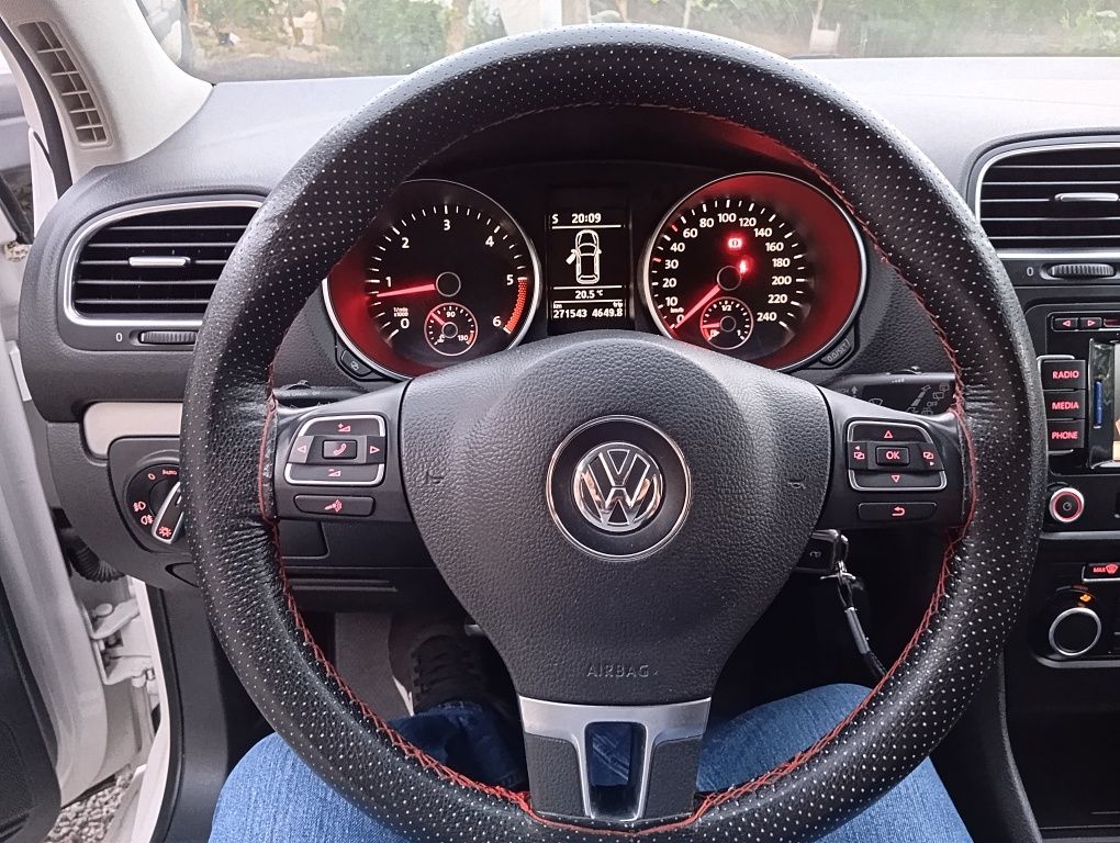 Vw golf 6 1.6 Tdi 105cv impecável