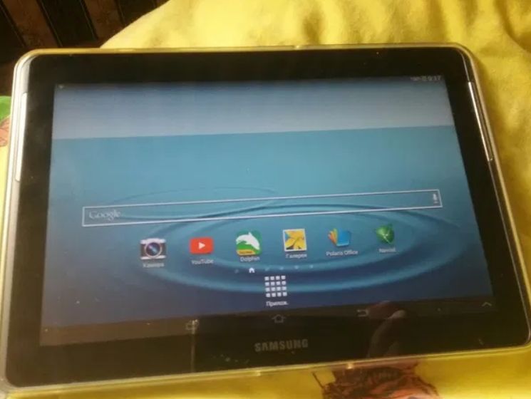 Планшет Samsung p5110  GPS 10 дюймов экран PLS матрица