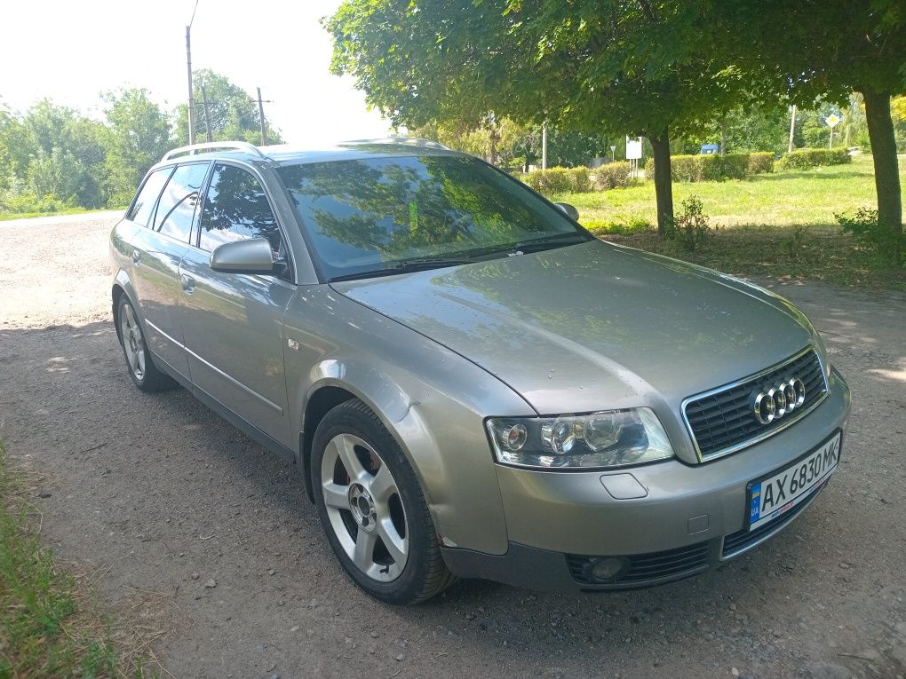 Продам Ауди А4 в отличном состоянии quattro
