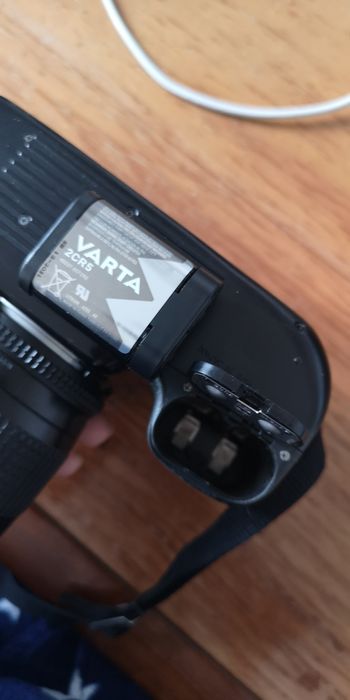 Nikon F50 lente AF Nikkor 35-80mm