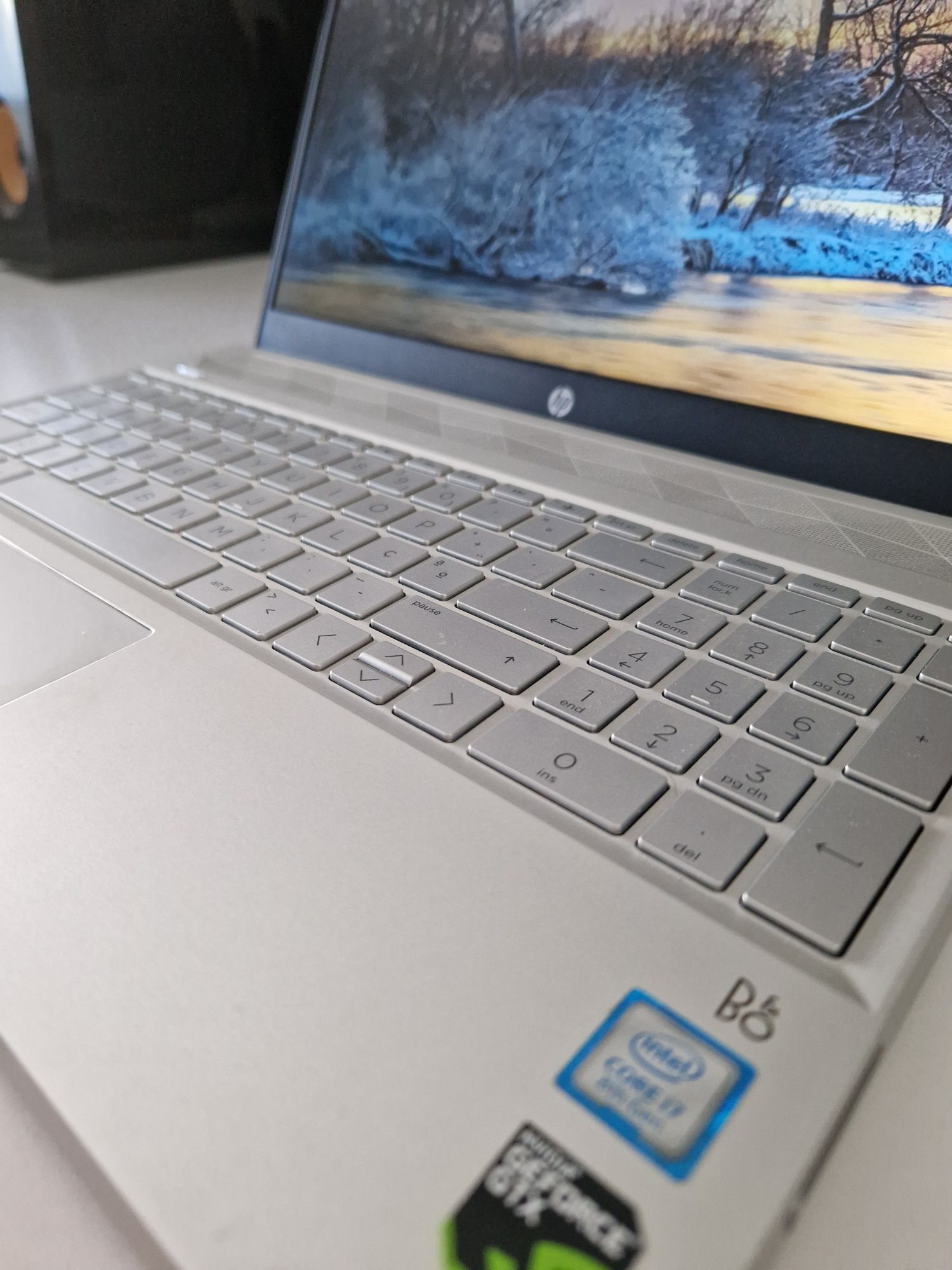 HP Pavillion i7 - 24GB RAM