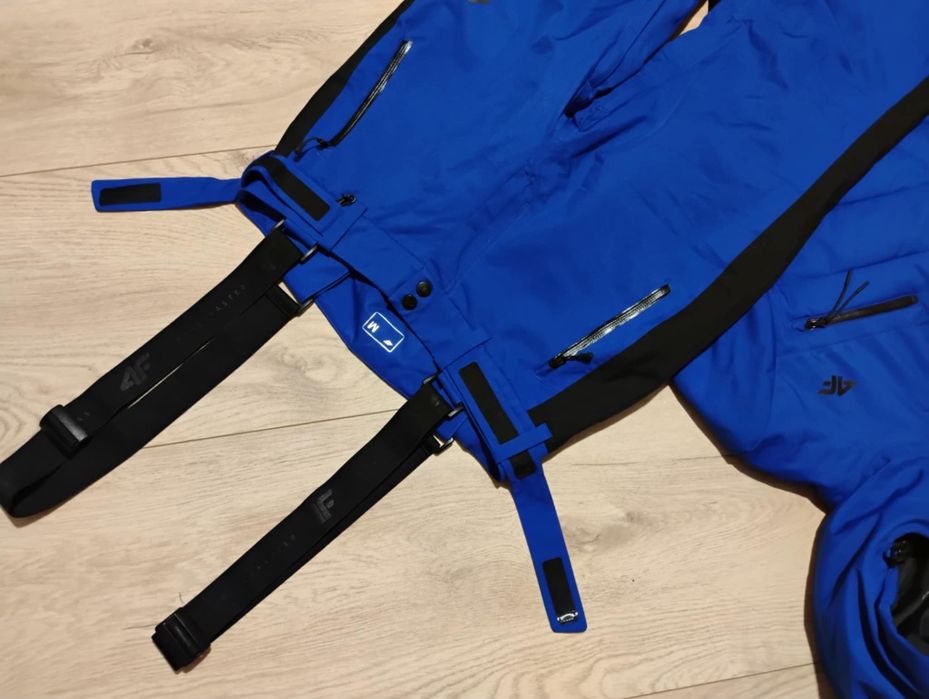 Pieony damski kombinezon narciarski 4F rozmiar M Neodry 10000